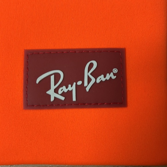 Ray-Ban Drawstring Case - Picture 3 of 3
